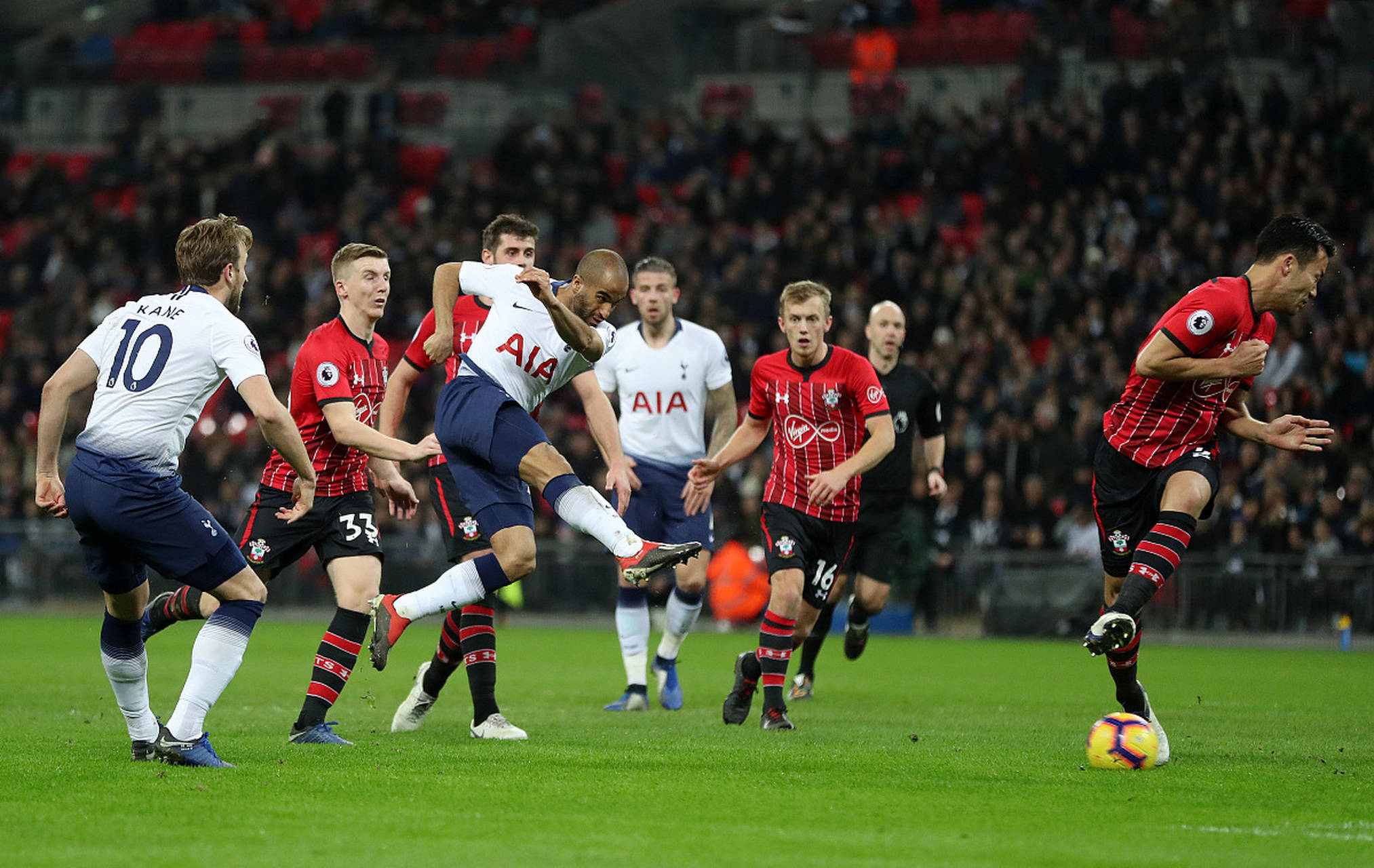 巴萨更有望 巴萨更有望